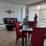 Como En Casa